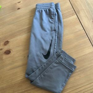 Boys small size 8 Nike pants